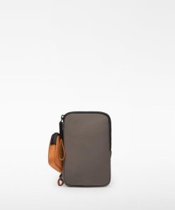 Facetasm.shop03acc1403f 1