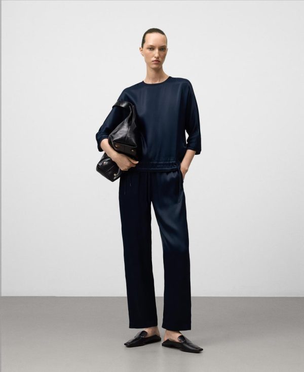 Facetasm.shop451bede4c0 2