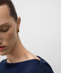 Facetasm.shop977f497781 4