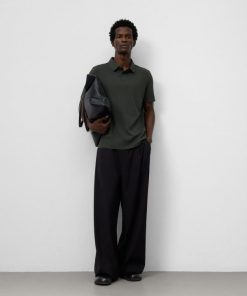 Facetasm.shope999d3d0dd 2