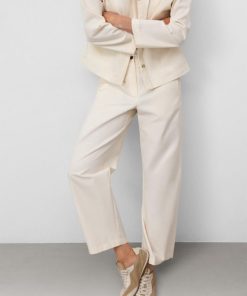 Facetasm.shopeb470a53d6 1